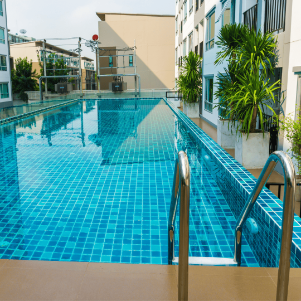 piscina de condominio.png